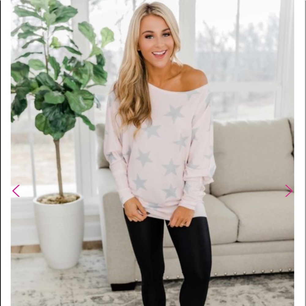 Catch Me If You Can Blush/Grey Star Printed Blouse